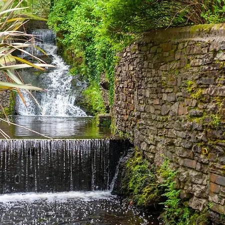 Westlodge & Leisure Centre