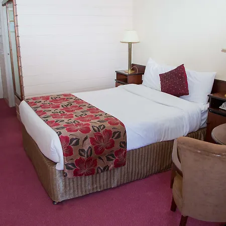 Westlodge & Leisure Centre Hotell