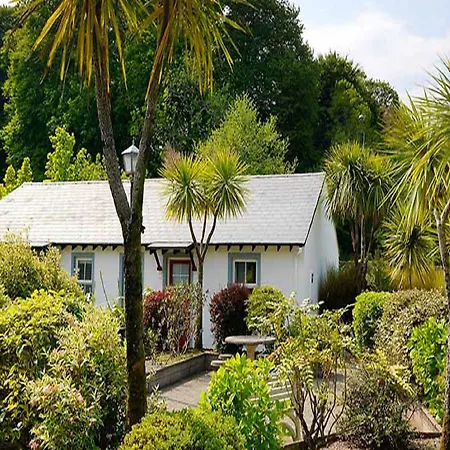 Hotell Westlodge & Leisure Centre 4*