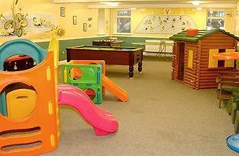 Hotel Westlodge & Leisure Centre 4*