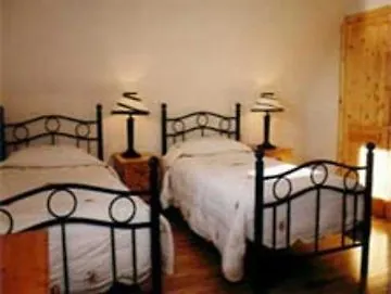 Westlodge & Leisure Centre Hotel 4*