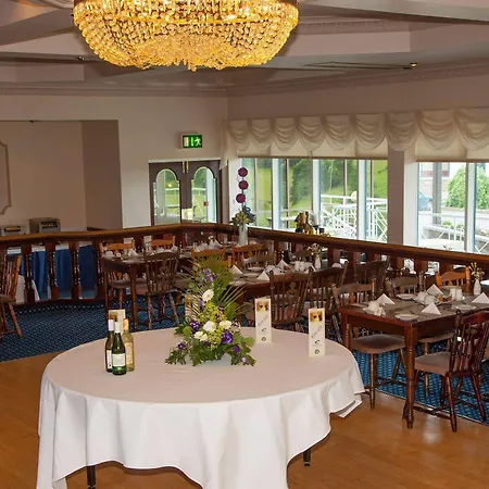 Westlodge & Leisure Centre 4* 반트리