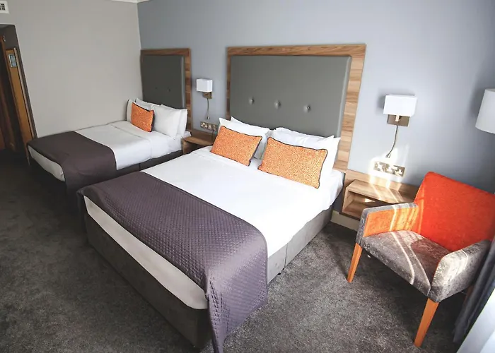 Westlodge & Leisure Centre 4*