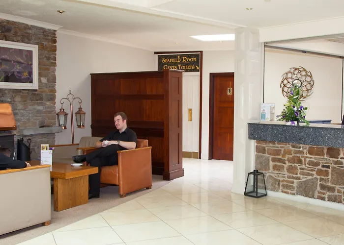 Westlodge & Leisure Centre Hotel