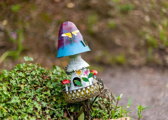 Отель Westlodge & Leisure Centre 4*